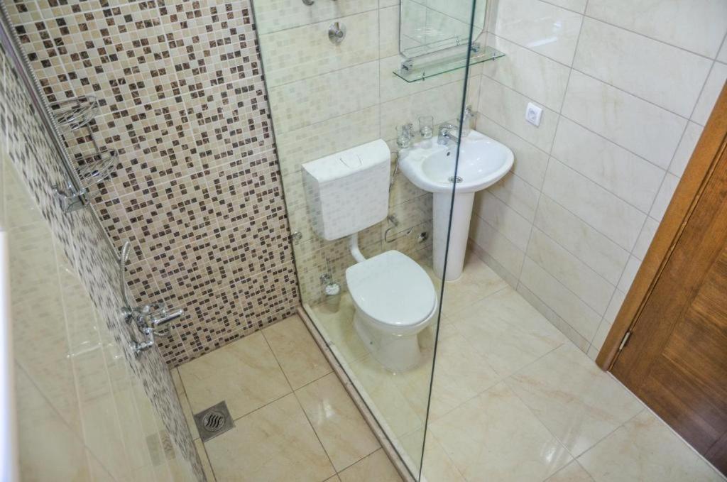 S&M Apartments Ulcinj Eksteriør billede