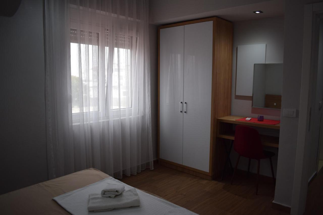 S&M Apartments Ulcinj Eksteriør billede