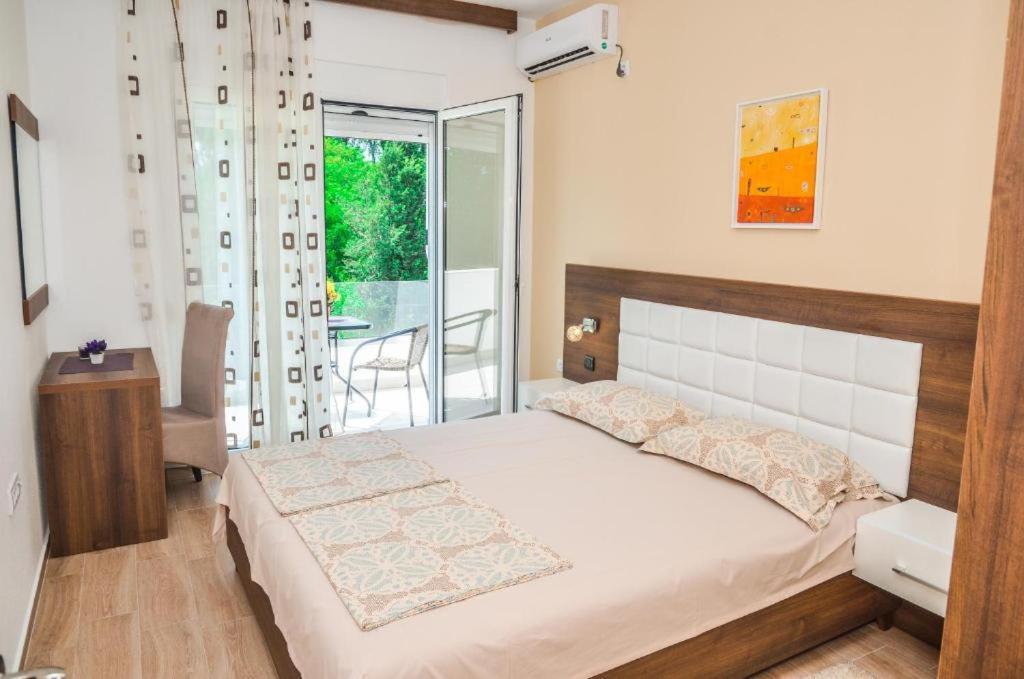 S&M Apartments Ulcinj Eksteriør billede