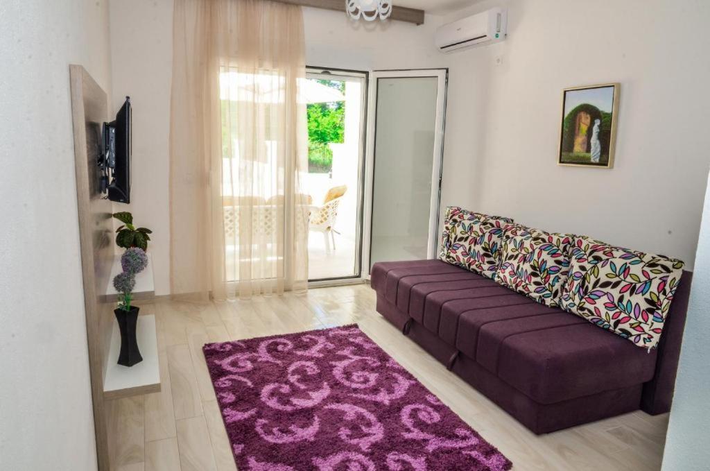 S&M Apartments Ulcinj Eksteriør billede