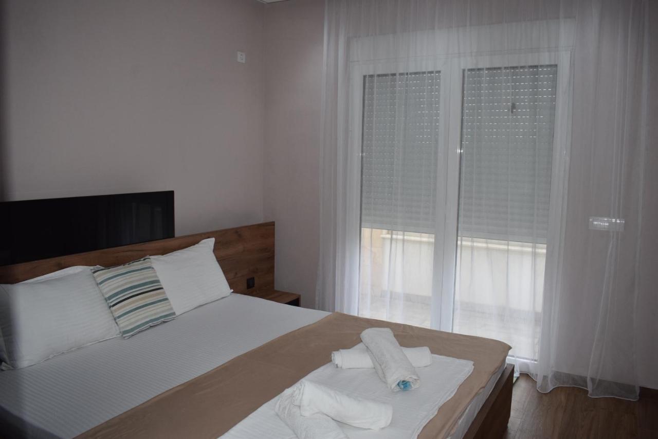S&M Apartments Ulcinj Eksteriør billede